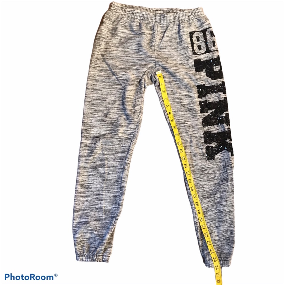 PINK VS Marled Gray Sweats With Black Sequins XS - Picture 5 of 6
